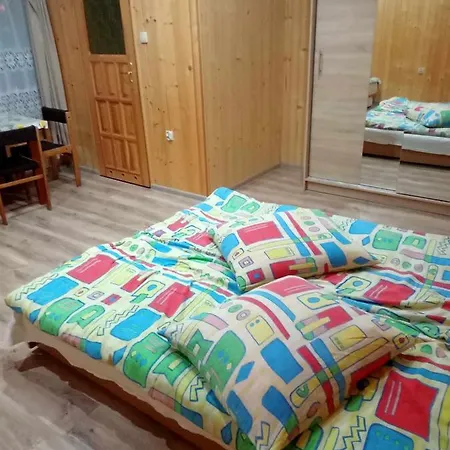 Tropik Homestay *